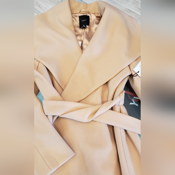 NWT - Elegant camel color lapel wool coat - Picture 5 of 11